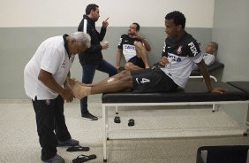 Nos vestiários antes da partida entre Corinthians x Atlético Sorocaba realizada esta tarde no estádio do Pacaembu, jogo válido pela 18ª rodada do Campeonato Paulista de 2013