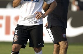 Durante o treino desta tarde no CT Joaquim Grava, no Parque Ecolgico do Tiete. O prximo jogo da equipe ser domingo, dia 29/04, contra a Ponte Preta, em Campinas, jogo vlido pelas semi-finais do Campeonato Paulista de 2013