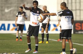 Durante o treino desta tarde no CT Joaquim Grava, no Parque Ecolgico do Tiete. O prximo jogo da equipe ser domingo, dia 29/04, contra a Ponte Preta, em Campinas, jogo vlido pelas semi-finais do Campeonato Paulista de 2013