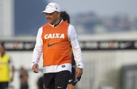 Durante o treino desta tarde no CT Joaquim Grava, no Parque Ecolgico do Tiete. O prximo jogo da equipe ser domingo, dia 29/04, contra a Ponte Preta, em Campinas, jogo vlido pelas semi-finais do Campeonato Paulista de 2013