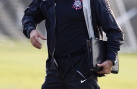 Durante o treino desta tarde no CT Joaquim Grava, no Parque Ecolgico do Tiete. O prximo jogo da equipe ser domingo, dia 29/04, contra a Ponte Preta, em Campinas, jogo vlido pelas semi-finais do Campeonato Paulista de 2013