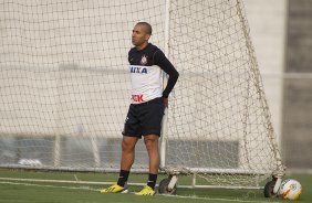 Durante o treino desta tarde no CT Joaquim Grava, no Parque Ecolgico do Tiete. O prximo jogo da equipe ser domingo, dia 29/04, contra a Ponte Preta, em Campinas, jogo vlido pelas semi-finais do Campeonato Paulista de 2013