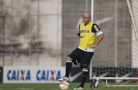 Durante o treino desta tarde no CT Joaquim Grava, no Parque Ecolgico do Tiete. O prximo jogo da equipe ser domingo, dia 29/04, contra a Ponte Preta, em Campinas, jogo vlido pelas semi-finais do Campeonato Paulista de 2013