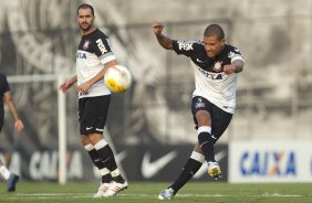 Durante o treino desta tarde no CT Joaquim Grava, no Parque Ecolgico do Tiete. O prximo jogo da equipe ser domingo, dia 29/04, contra a Ponte Preta, em Campinas, jogo vlido pelas semi-finais do Campeonato Paulista de 2013