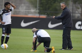 Durante o treino desta tarde no CT Joaquim Grava, no Parque Ecolgico do Tiete. O prximo jogo da equipe ser domingo, dia 29/04, contra a Ponte Preta, em Campinas, jogo vlido pelas semi-finais do Campeonato Paulista de 2013