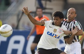 Durante a partida entre Corinthians x Santos realizada esta tarde no estdio do Pacaembu, primeiro jogo da final do Campeonato Paulista de 2013