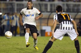 Durante a partida entre Corinthians x Santos realizada esta tarde no estdio do Pacaembu, primeiro jogo da final do Campeonato Paulista de 2013