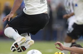 Durante a partida entre Corinthians x Santos realizada esta tarde no estdio do Pacaembu, primeiro jogo da final do Campeonato Paulista de 2013