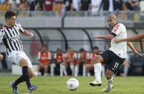 Durante a partida entre Corinthians x Santos realizada esta tarde no estdio do Pacaembu, primeiro jogo da final do Campeonato Paulista de 2013