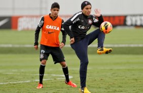 Fabio Santos durante Treino do Corinthians realizado no CT Joaquim Grava