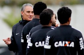 O tcnico Tite durante Treino do Corinthians realizado no CT Joaquim Grava