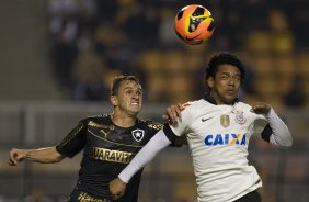 Durante a partida entre Corinthians x Botafogo, realizada esta noite no estdio do Pacaembu, abertura do Campeonato Brasileiro de 2013