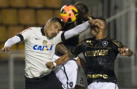 Durante a partida entre Corinthians x Botafogo, realizada esta noite no estádio do Pacaembu, abertura do Campeonato Brasileiro de 2013
