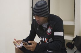 Nos vestirios antes da partida entre Corinthians x Botafogo, realizada esta noite no estdio do Pacaembu, abertura do Campeonato Brasileiro de 2013