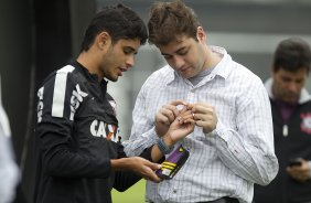 Durante o treino desta manh no CT Joaquim Grava, no Parque Ecolgico do Tiete. O prximo jogo da equipe ser quarta-feira, dia 05/06, contra o Cruzeiro, na Arena do Jacar, jogo vlido pela 4 rodada do Campeonato Brasileiro de 2013