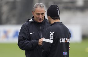 Durante o treino desta manh no CT Joaquim Grava, no Parque Ecolgico do Tiete. O prximo jogo da equipe ser quarta-feira, dia 05/06, contra o Cruzeiro, na Arena do Jacar, jogo vlido pela 4 rodada do Campeonato Brasileiro de 2013