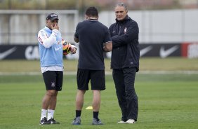 Durante o treino desta manh no CT Joaquim Grava, no Parque Ecolgico do Tiete. O prximo jogo da equipe ser quarta-feira, dia 05/06, contra o Cruzeiro, na Arena do Jacar, jogo vlido pela 4 rodada do Campeonato Brasileiro de 2013