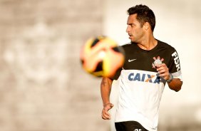 Ibson durante Treino do Corinthians realizado no CT Joaquim Grava