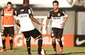 Ibson durante Treino do Corinthians realizado no CT Joaquim Grava