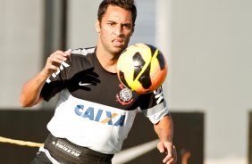 Ibson durante Treino do Corinthians realizado no CT Joaquim Grava