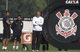 Durante o treino desta manh no CT Joaquim Grava, no Parque Ecolgico do Tiete. O prximo jogo da equipe ser dia 03/07, domingo, no Morumbi, jogo de ida vlido pela Recopa 2013