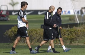 Durante o treino desta manh no CT Joaquim Grava, no Parque Ecolgico do Tiete. O prximo jogo da equipe ser dia 03/07, domingo, no Morumbi, jogo de ida vlido pela Recopa 2013