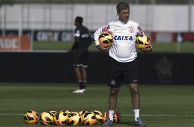 Durante o treino desta manh no CT Joaquim Grava, no Parque Ecolgico do Tiete. O prximo jogo da equipe ser dia 03/07, domingo, no Morumbi, jogo de ida vlido pela Recopa 2013