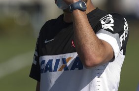 Durante o treino desta manh no CT Joaquim Grava, no Parque Ecolgico do Tiete. O prximo jogo da equipe ser dia 03/07, domingo, no Morumbi, jogo de ida vlido pela Recopa 2013