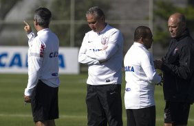 Durante o treino desta manh no CT Joaquim Grava, no Parque Ecolgico do Tiete. O prximo jogo da equipe ser dia 03/07, domingo, no Morumbi, jogo de ida vlido pela Recopa 2013