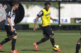 Durante o treino desta manh no CT Joaquim Grava, no Parque Ecolgico do Tiete. O prximo jogo da equipe ser dia 03/07, domingo, no Morumbi, jogo de ida vlido pela Recopa 2013