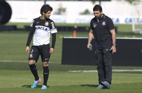 Durante o treino desta manh no CT Joaquim Grava, no Parque Ecolgico do Tiete. O prximo jogo da equipe ser dia 03/07, domingo, no Morumbi, jogo de ida vlido pela Recopa 2013