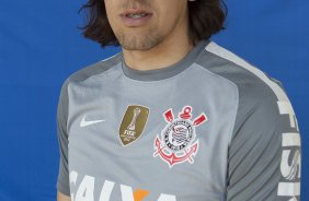 Fotos 3x4 após o treino desta manhã no CT Joaquim Grava, no Parque Ecológico do Tiete. O próximo jogo da equipe será dia 03/07, domingo, no Morumbi, jogo de ida válido pela Recopa 2013