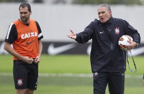 Durante o treino desta tarde no CT Joaquim Grava, no Parque Ecolgico do Tiete. O prximo jogo da equipe ser dia 03/07, domingo, no Morumbi, jogo de ida vlido pela Recopa 2013