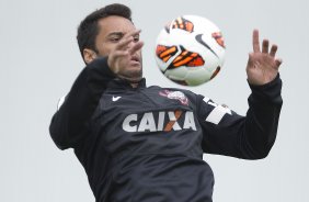 Durante o treino desta tarde no CT Joaquim Grava, no Parque Ecolgico do Tiete. O prximo jogo da equipe ser dia 03/07, domingo, no Morumbi, jogo de ida vlido pela Recopa 2013