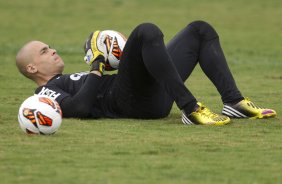 Durante o treino desta tarde no CT Joaquim Grava, no Parque Ecolgico do Tiete. O prximo jogo da equipe ser dia 03/07, domingo, no Morumbi, jogo de ida vlido pela Recopa 2013