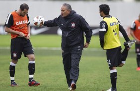 Durante o treino desta tarde no CT Joaquim Grava, no Parque Ecolgico do Tiete. O prximo jogo da equipe ser dia 03/07, domingo, no Morumbi, jogo de ida vlido pela Recopa 2013