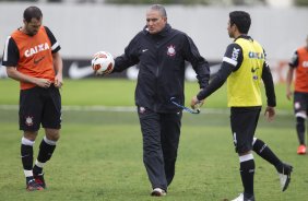 Durante o treino desta tarde no CT Joaquim Grava, no Parque Ecolgico do Tiete. O prximo jogo da equipe ser dia 03/07, domingo, no Morumbi, jogo de ida vlido pela Recopa 2013