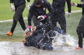 Durante o treino desta manh no CT Joaquim Grava, no Parque Ecolgico do Tiete. O prximo jogo da equipe ser dia 03/07, domingo, no Morumbi, jogo de ida vlido pela Recopa 2013