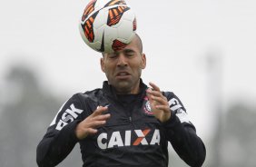 Durante o treino desta manh no CT Joaquim Grava, no Parque Ecolgico do Tiete. O prximo jogo da equipe ser dia 03/07, domingo, no Morumbi, jogo de ida vlido pela Recopa 2013