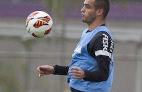 Durante o treino desta manh no CT Joaquim Grava, no Parque Ecolgico do Tiete. O prximo jogo da equipe ser dia 03/07, domingo, no Morumbi, jogo de ida vlido pela Recopa 2013