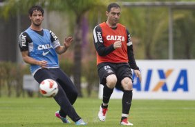 Durante o treino desta manh no CT Joaquim Grava, no Parque Ecolgico do Tiete. O prximo jogo da equipe ser dia 03/07, domingo, no Morumbi, jogo de ida vlido pela Recopa 2013