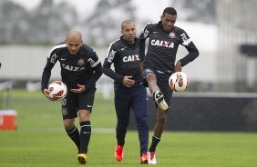 Durante o treino desta manh no CT Joaquim Grava, no Parque Ecolgico do Tiete. O prximo jogo da equipe ser dia 03/07, domingo, no Morumbi, jogo de ida vlido pela Recopa 2013