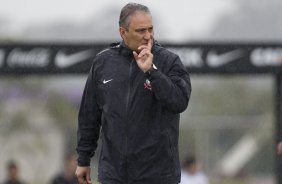 Durante o treino desta manh no CT Joaquim Grava, no Parque Ecolgico do Tiete. O prximo jogo da equipe ser dia 03/07, domingo, no Morumbi, jogo de ida vlido pela Recopa 2013