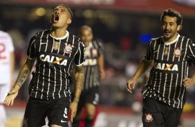 Durante a partida entre So Paulo x Corinthians, realizada esta noite no estdio do Morumbi, jogo de ida da Recopa 2013