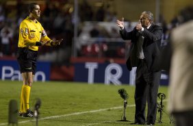 Durante a partida entre So Paulo x Corinthians, realizada esta noite no estdio do Morumbi, jogo de ida da Recopa 2013