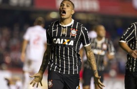 Durante a partida entre So Paulo x Corinthians, realizada esta noite no estdio do Morumbi, jogo de ida da Recopa 2013