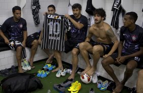 Nos vestirios antes da partida entre So Paulo x Corinthians, realizada esta noite no estdio do Morumbi, jogo de ida da Recopa 2013