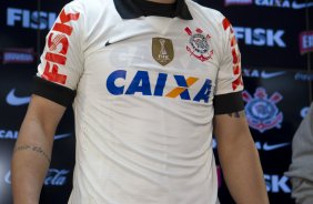 O volante Jocinei foi apresentado pelo Diretor de Futebol, Roberto de Andrade, após o treino desta manhã no CT Joaquim Grava, no Parque Ecológico do Tiete. O próximo jogo da equipe será domingo, dia 14/07, no estádio do Pacaembu, contra o Atlético-MG, 7ª rodada do Campeonato Brasileiro de 2013