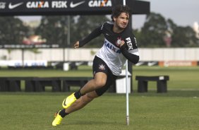 Durante o treino desta manh no CT Joaquim Grava, no Parque Ecolgico do Tiete. O prximo jogo da equipe ser domingo, dia 14/07, no estdio do Pacaembu, contra o Atltico-MG, 7 rodada do Campeonato Brasileiro de 2013