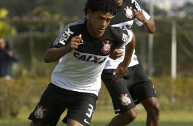 Durante o treino desta manh no CT Joaquim Grava, no Parque Ecolgico do Tiete. O prximo jogo da equipe ser domingo, dia 14/07, no estdio do Pacaembu, contra o Atltico-MG, 7 rodada do Campeonato Brasileiro de 2013